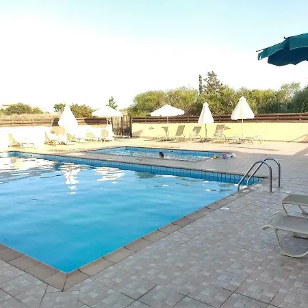 Nissi Golden Lovely One Bedroom With Spacious Terrace And Free Parking