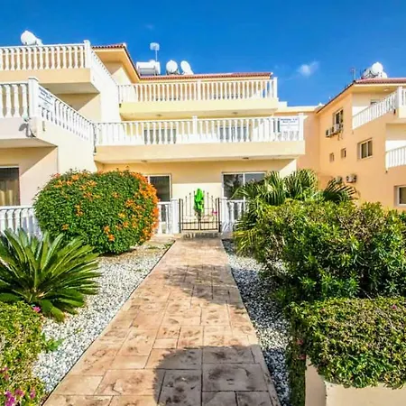 Nissi Golden Lovely One Bedroom With Spacious Terrace And Free Parking