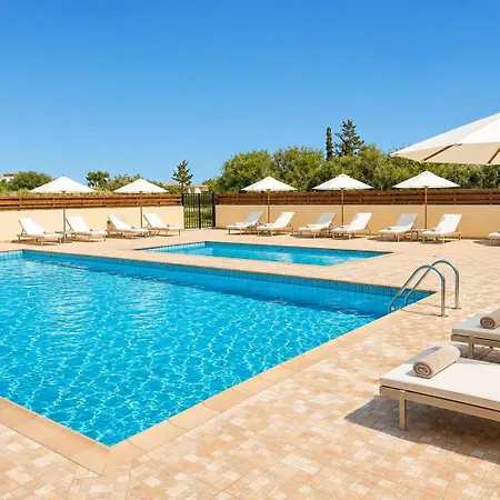 Appartamento Lovely One Bedroom Flat In A Prime Location Near Nissi In With A Beautiful Terrace Free Parking And Just Minutes From The Sea And Main Amenities