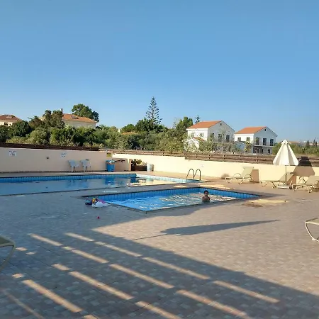 Nissi Golden Lovely One Bedroom With Spacious Terrace And Free Parking *