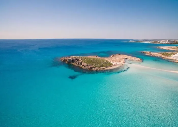 Nissi Golden Lovely One Bedroom With Spacious Terrace And Free Parking Daire