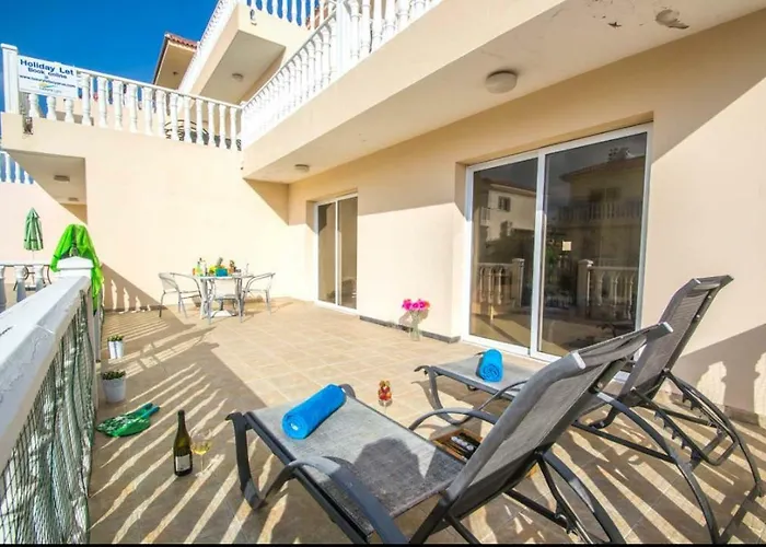 Nissi Golden Lovely One Bedroom With Spacious Terrace And Free Parking