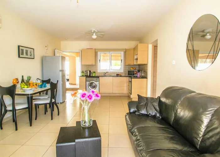 Nissi Golden Lovely One Bedroom With Spacious Terrace And Free Parking *