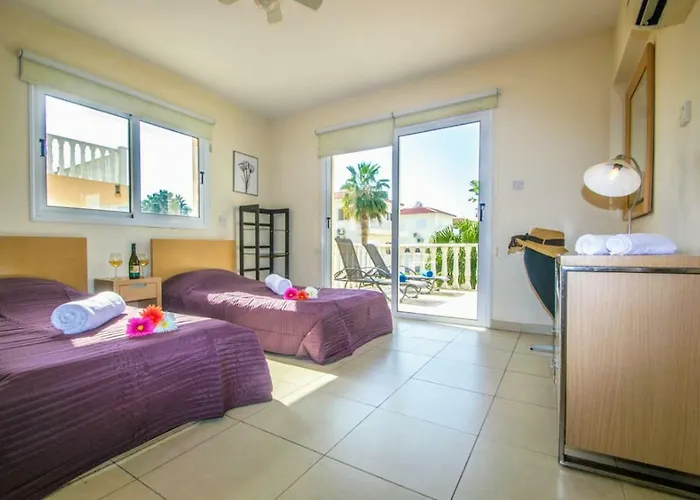 Nissi Golden Lovely One Bedroom With Spacious Terrace And Free Parking Daire